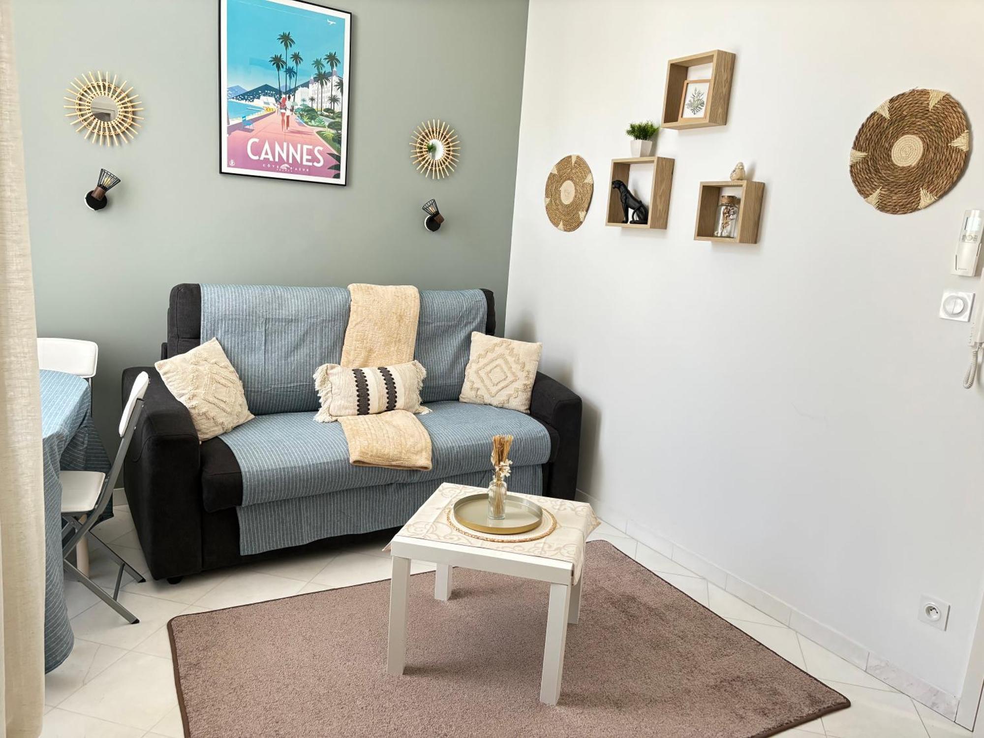 Apartamento Studio En Plein Coeur De Cannes Exterior foto