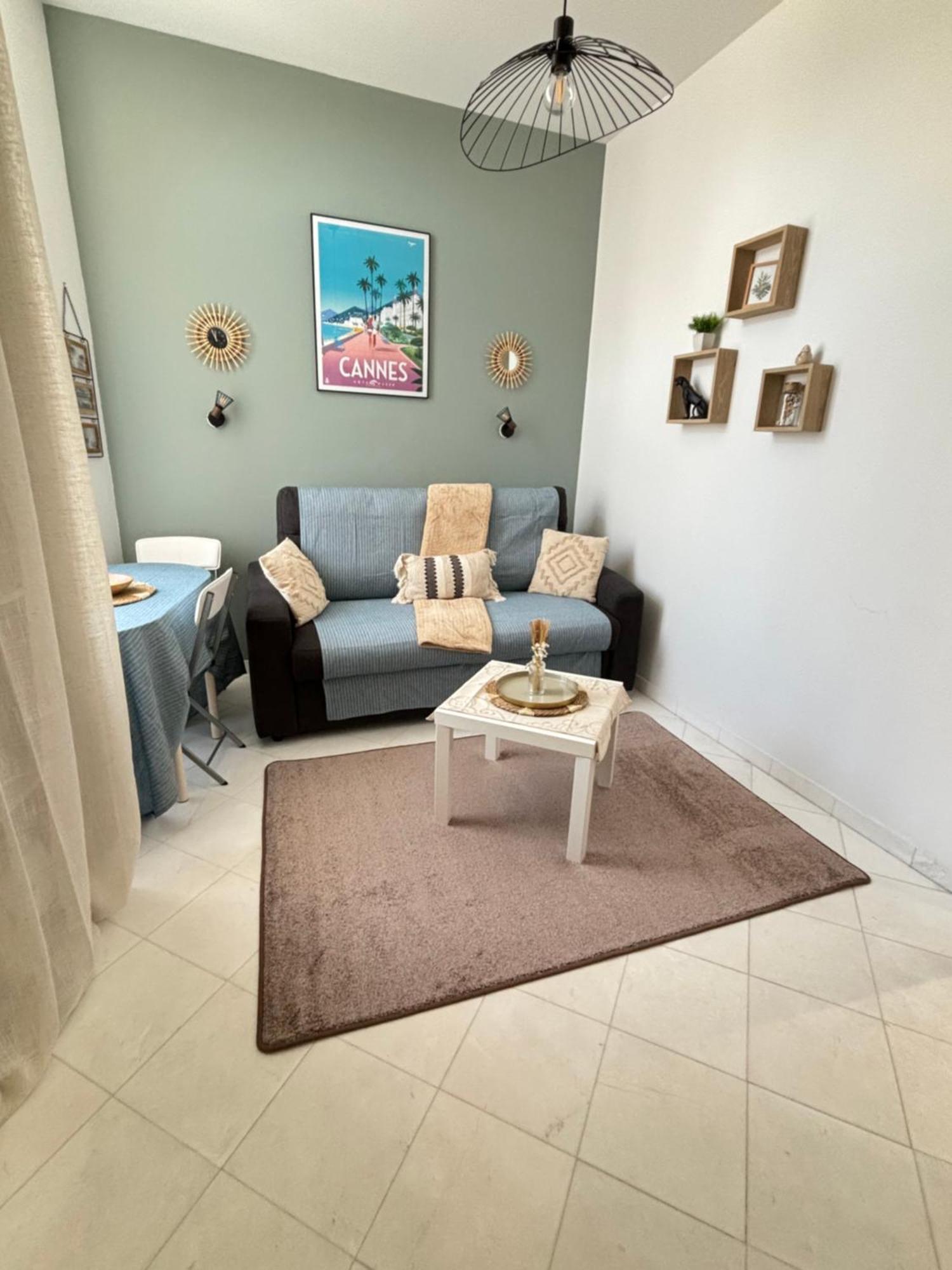 Apartamento Studio En Plein Coeur De Cannes Exterior foto