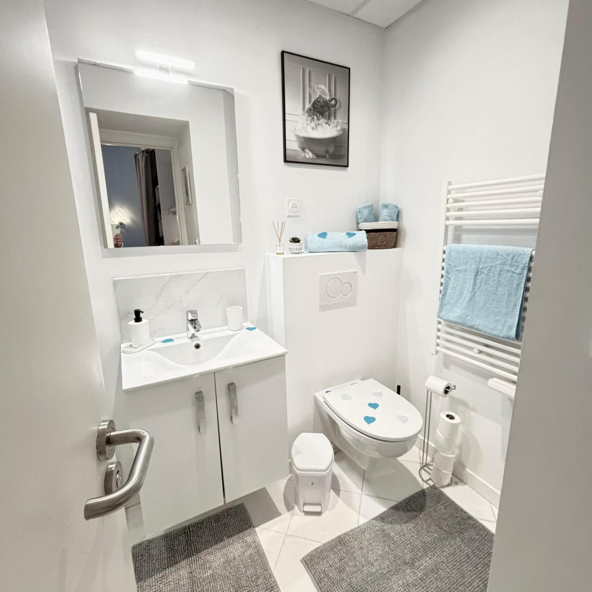 Apartamento Studio En Plein Coeur De Cannes Exterior foto